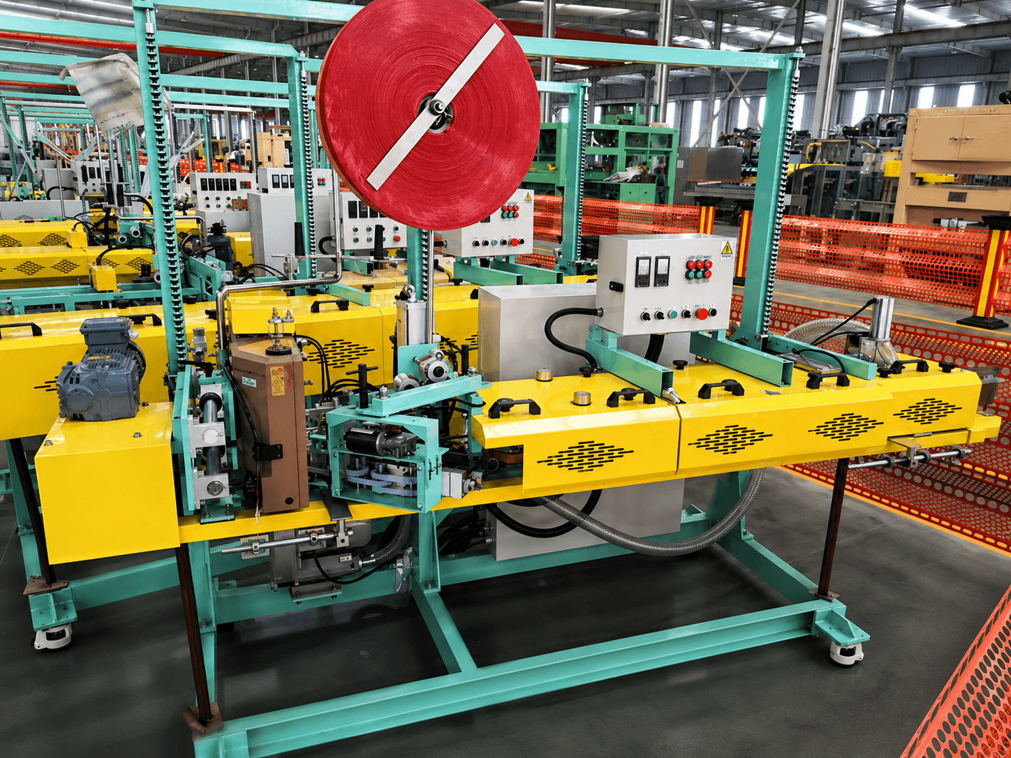 Woven bag heat seal and stitching (sewing) machine